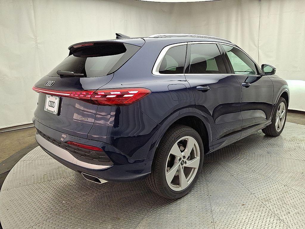 new 2025 Audi Q5 car, priced at $59,030