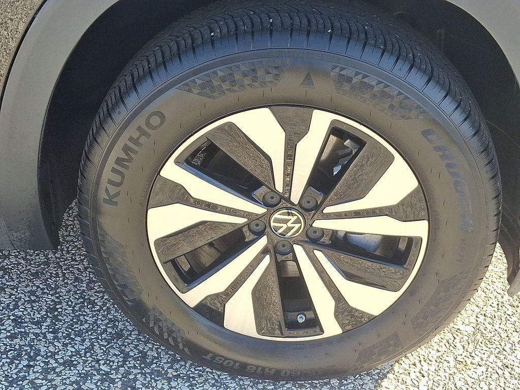 used 2024 Volkswagen Atlas Cross Sport car, priced at $28,994