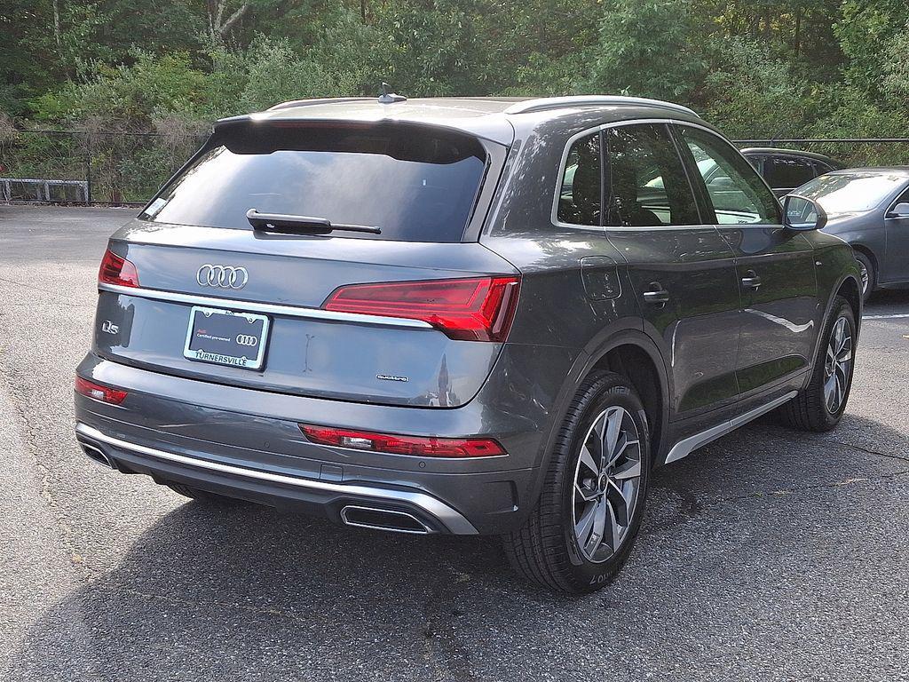 used 2024 Audi Q5 car, priced at $37,996