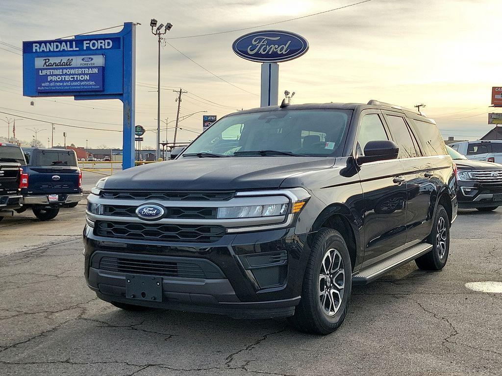 used 2024 Ford Expedition car, priced at $41,263
