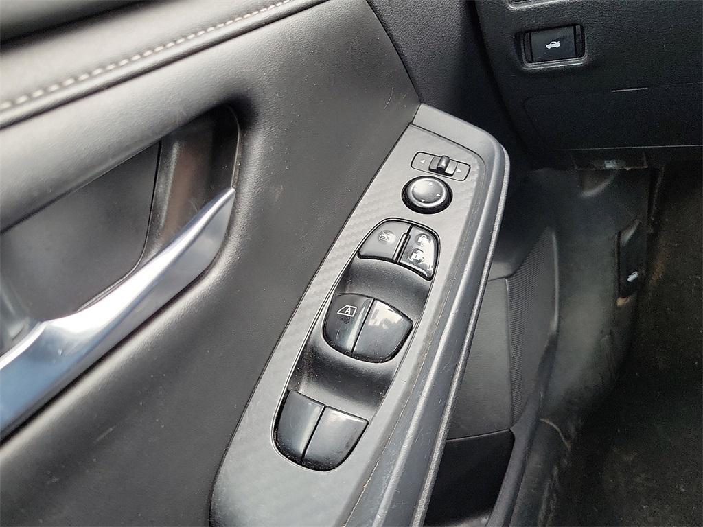 used 2022 Nissan Sentra car, priced at $14,433