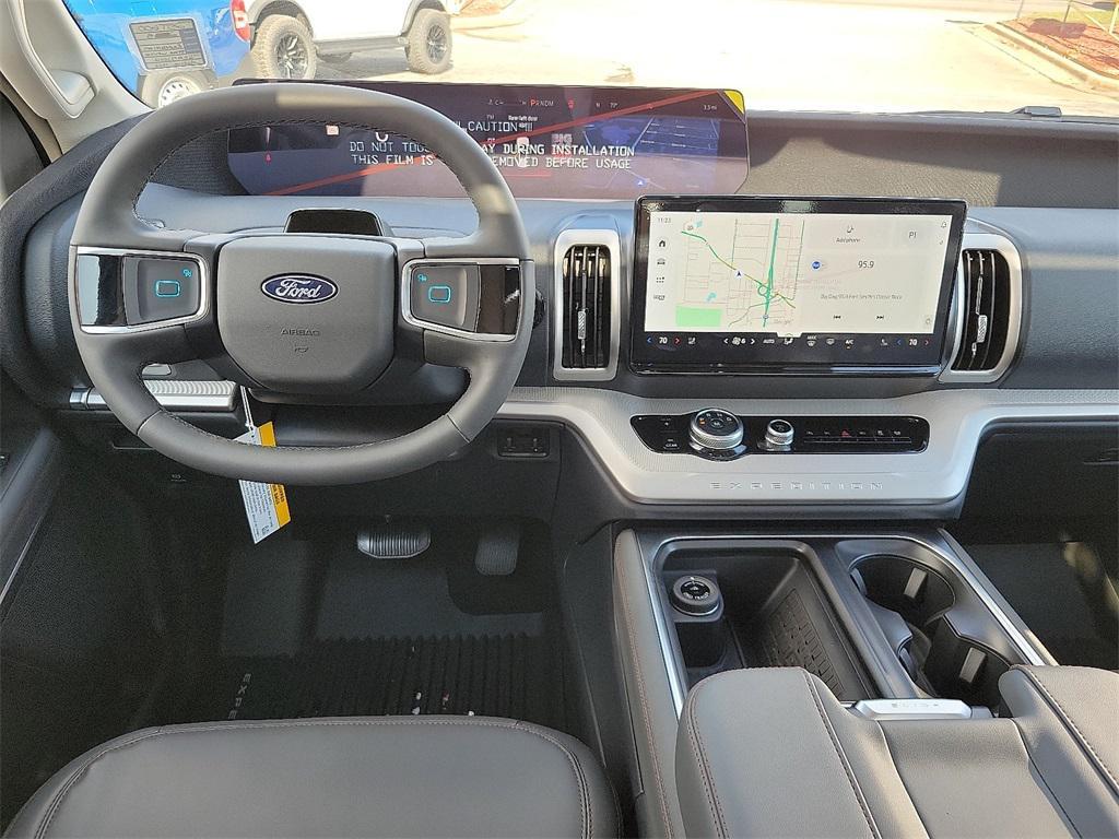 new 2025 Ford Expedition car, priced at $65,847