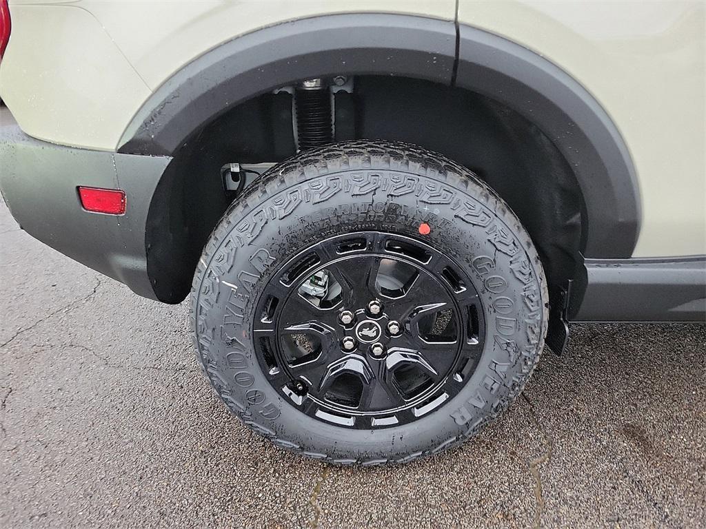 new 2025 Ford Bronco Sport car, priced at $42,285