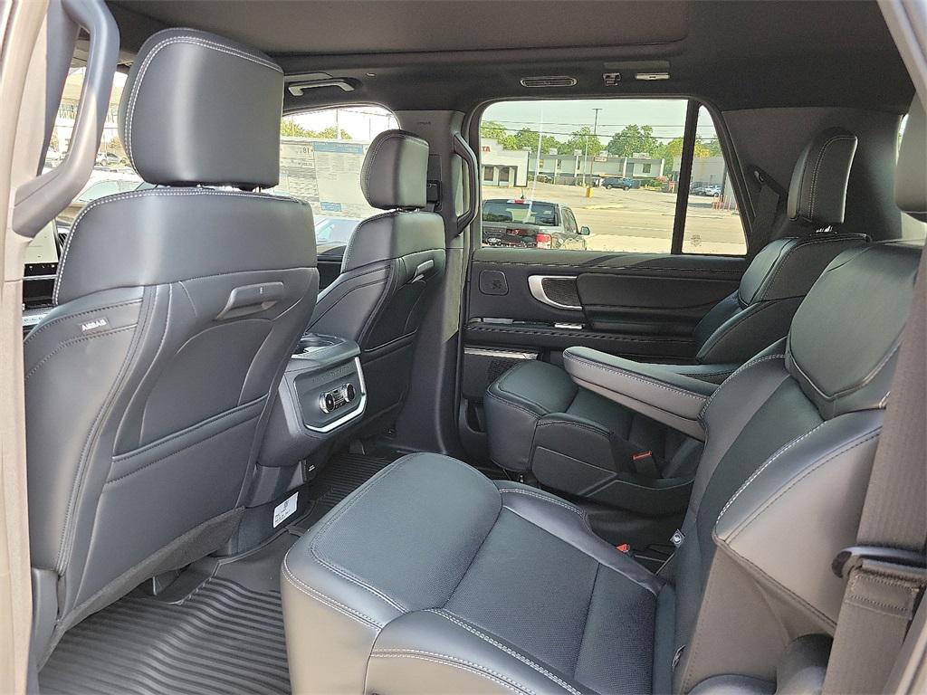 new 2025 Ford Expedition Max car, priced at $83,397