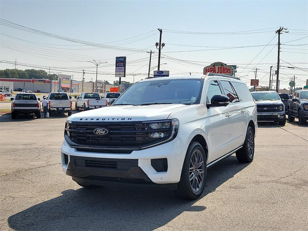 new 2025 Ford Expedition Max car, priced at $83,397