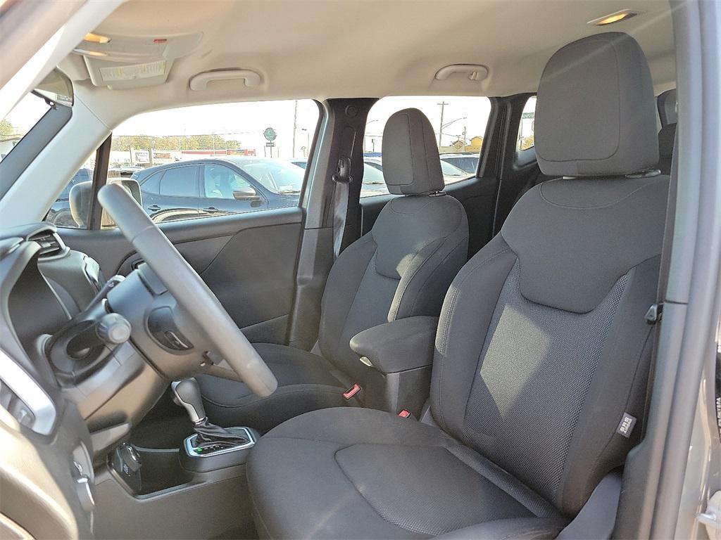 used 2021 Jeep Renegade car, priced at $15,717