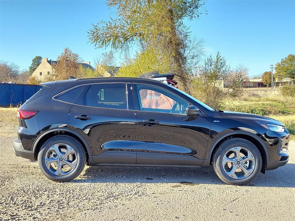 new 2026 Ford Escape car, priced at $31,255