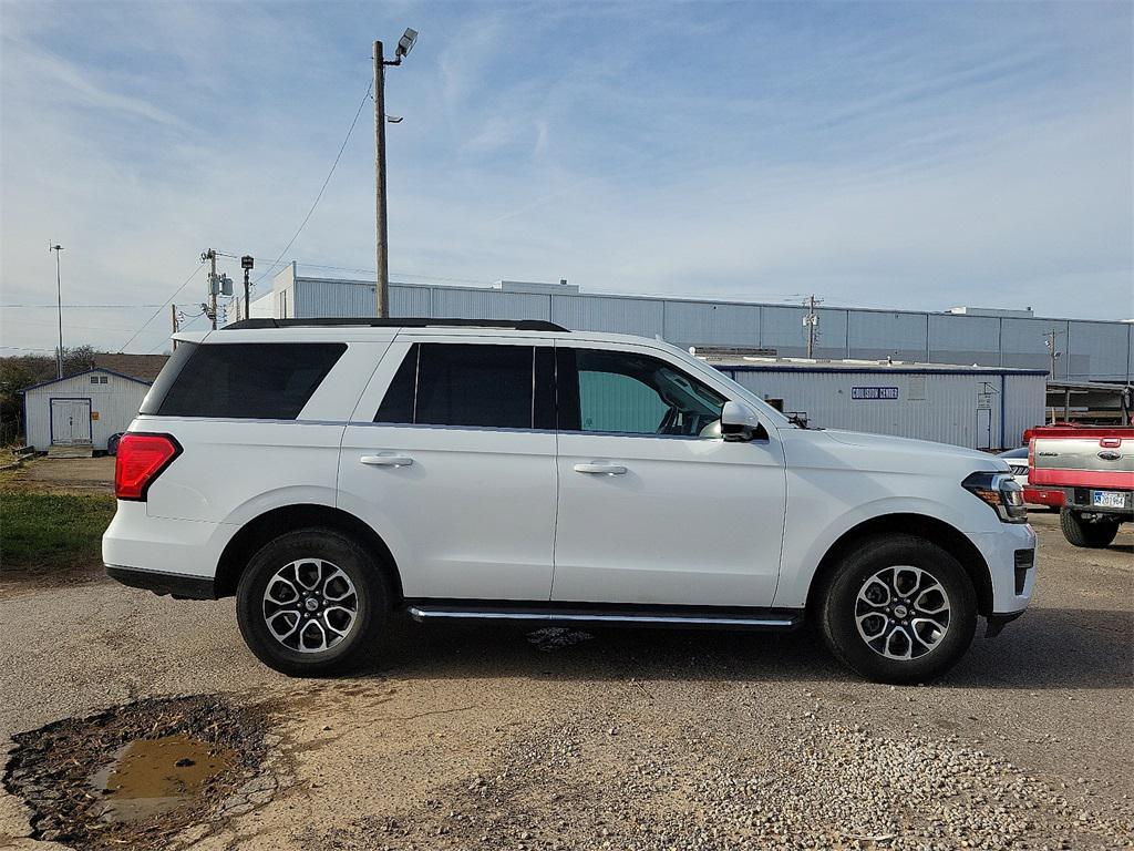 used 2022 Ford Expedition car, priced at $37,987