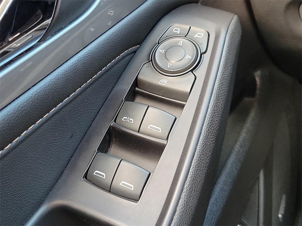 used 2019 Chevrolet Traverse car, priced at $19,928