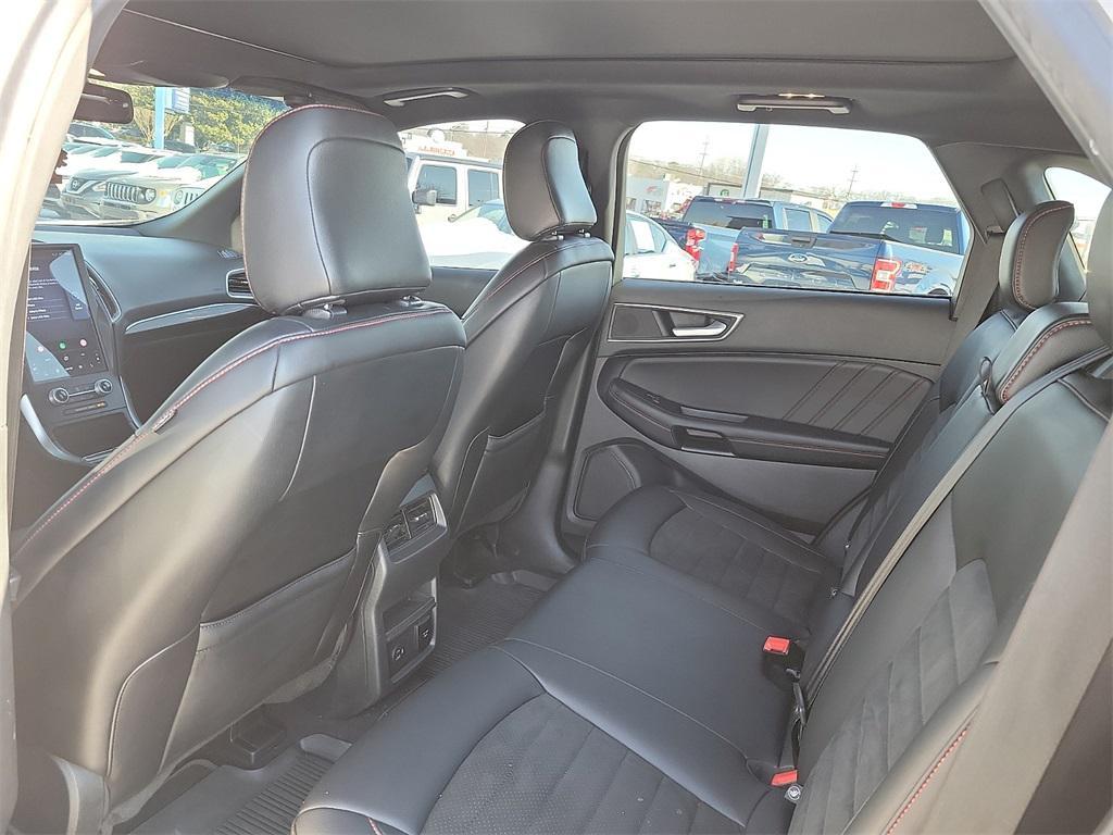 used 2021 Ford Edge car, priced at $22,890