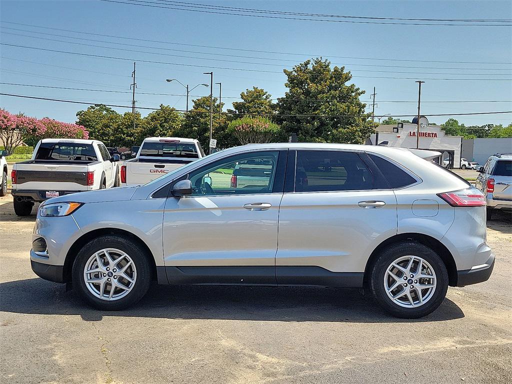 used 2022 Ford Edge car, priced at $18,607