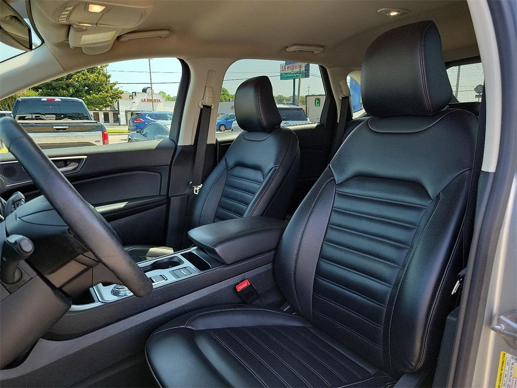 used 2022 Ford Edge car, priced at $18,607