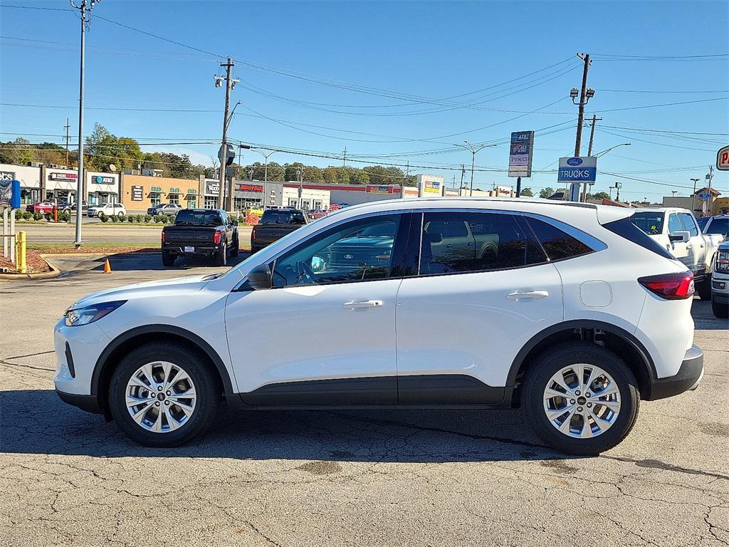 used 2023 Ford Escape car, priced at $20,384