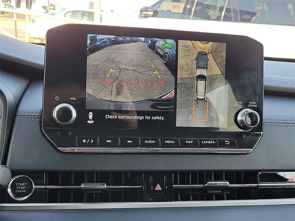 used 2024 Mitsubishi Outlander car, priced at $25,336