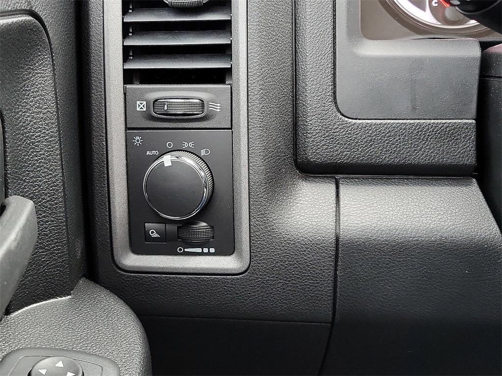 used 2021 Ram 1500 car, priced at $29,157