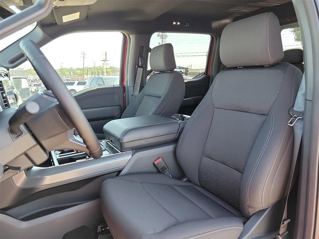 new 2025 Ford F-150 car, priced at $53,819