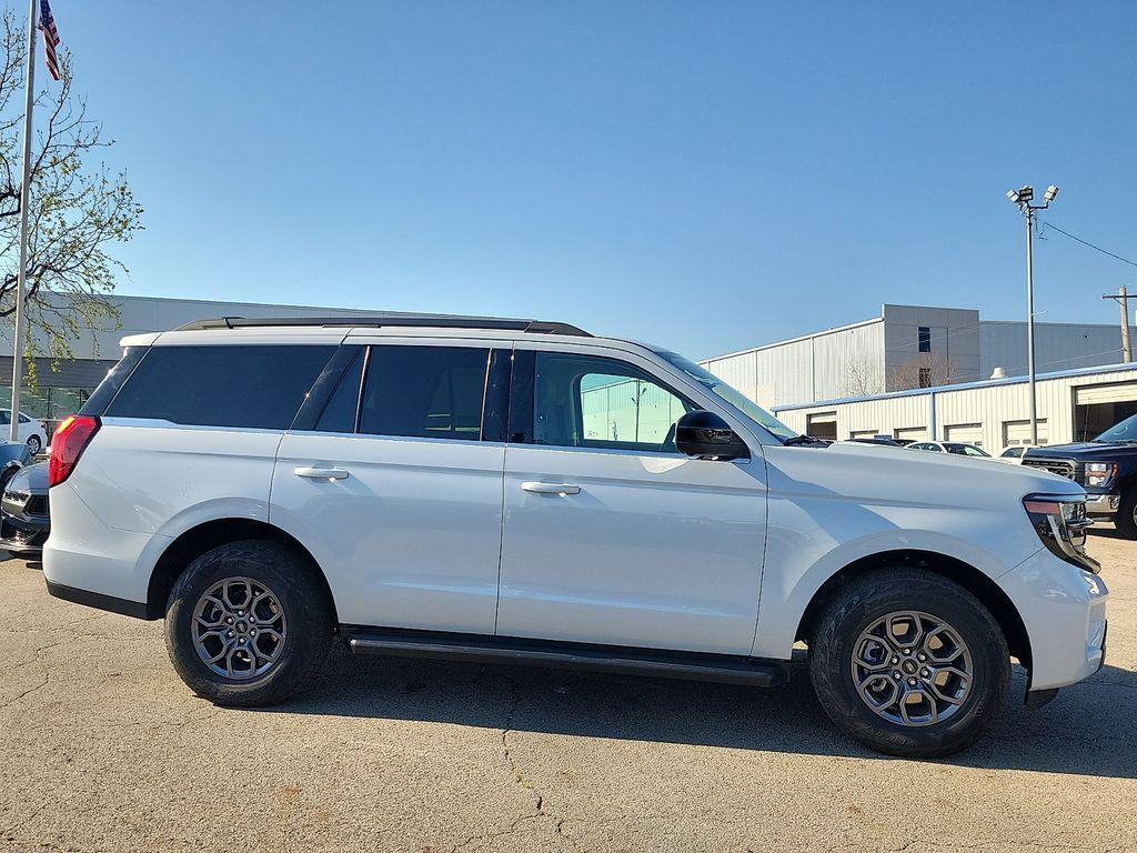 used 2025 Ford Expedition car, priced at $57,696