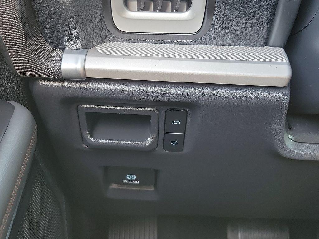 used 2025 Ford Expedition car, priced at $57,696