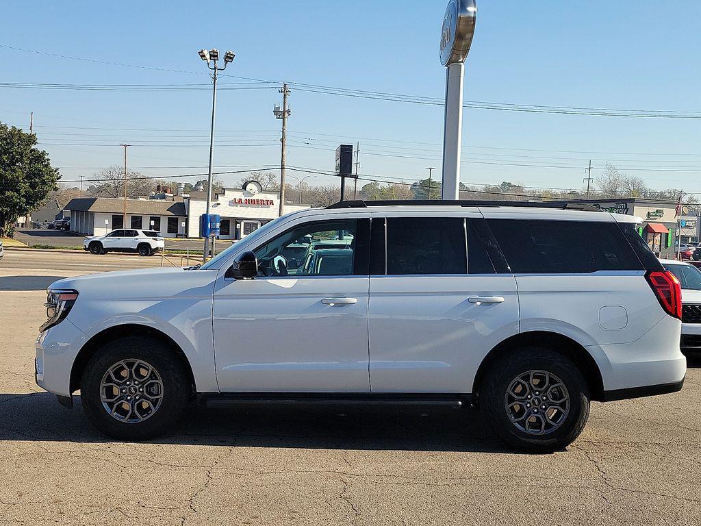 used 2025 Ford Expedition car, priced at $57,696