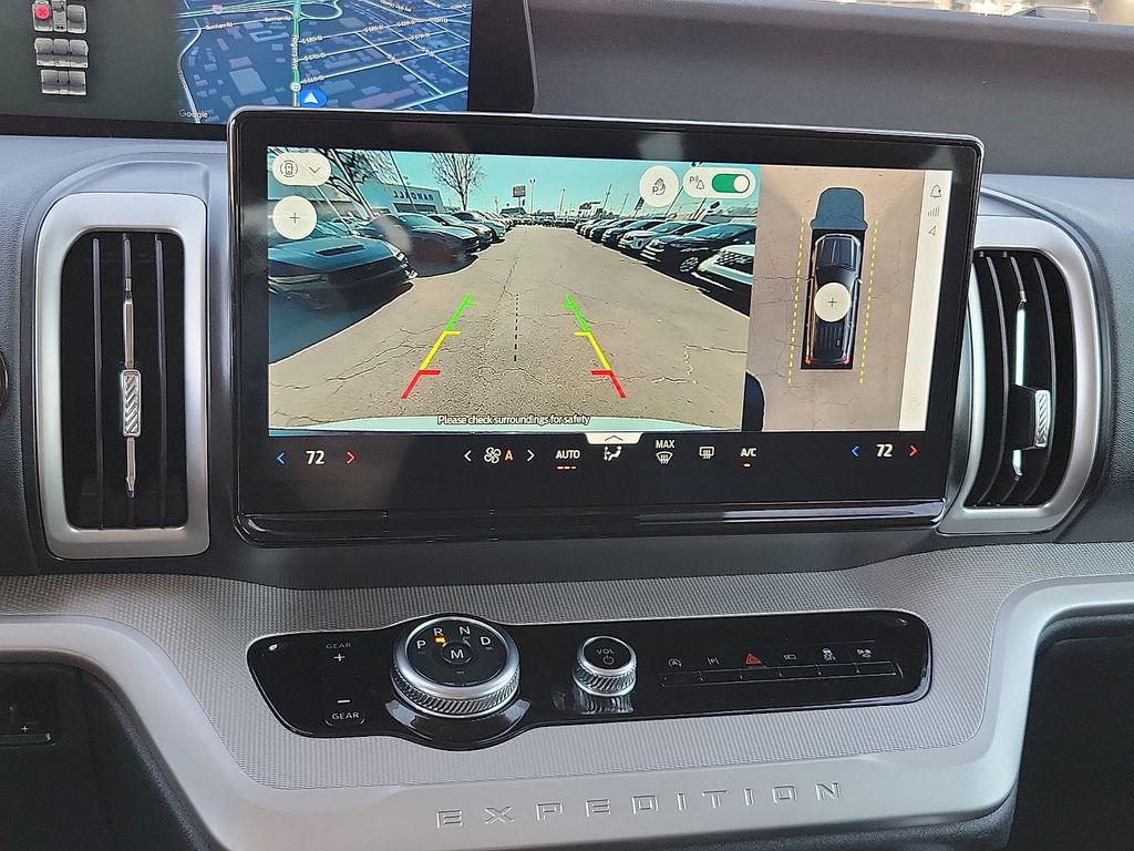 used 2025 Ford Expedition car, priced at $57,696