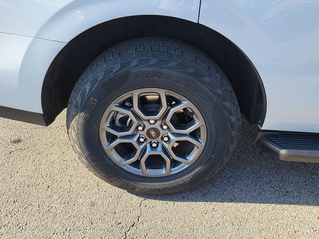 used 2025 Ford Expedition car, priced at $57,696