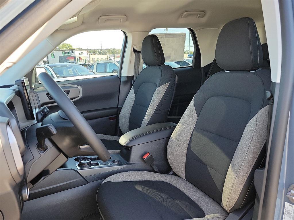 new 2025 Ford Bronco Sport car, priced at $28,996