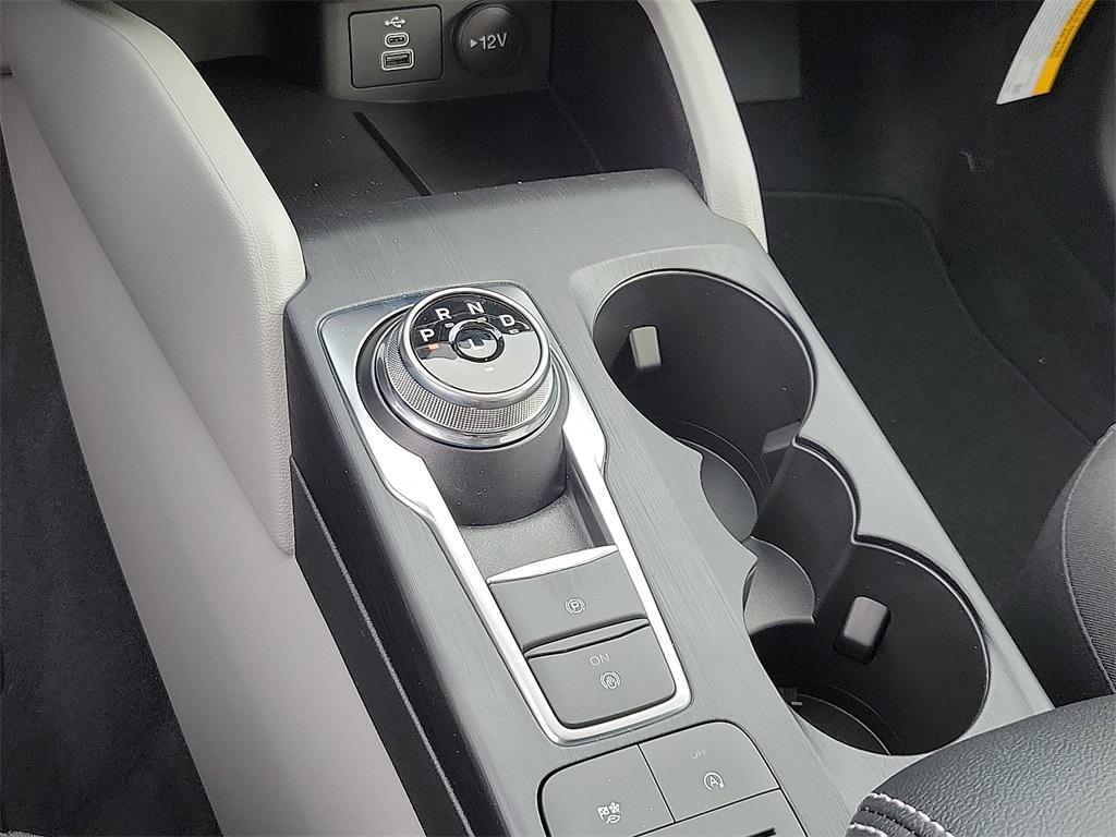 new 2026 Ford Escape car, priced at $29,900