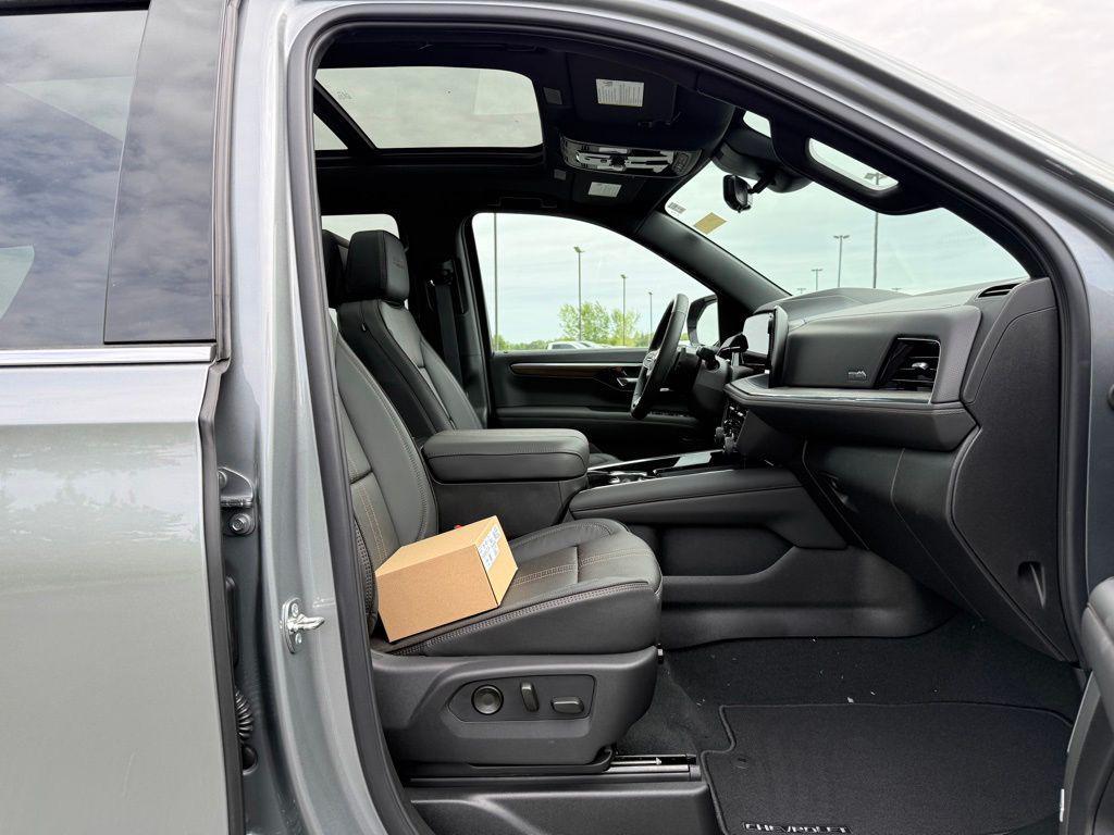 new 2026 Chevrolet Tahoe car, priced at $89,035