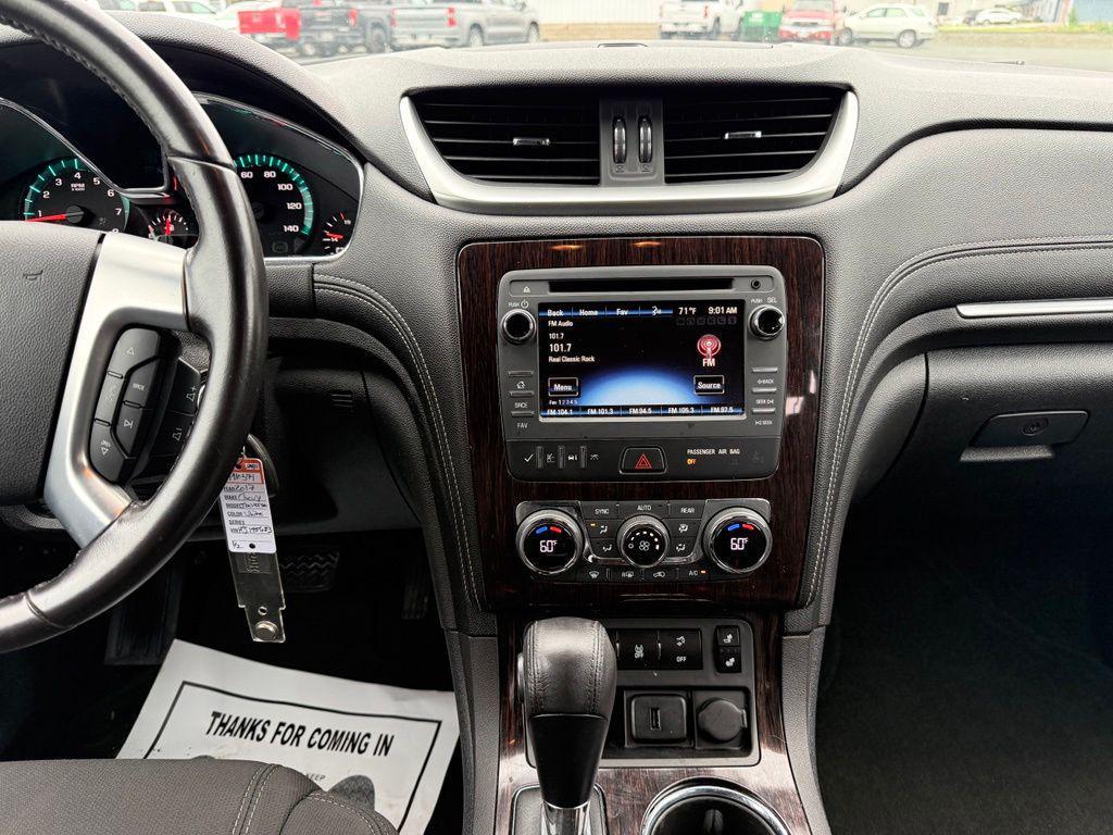 used 2017 Chevrolet Traverse car, priced at $11,544