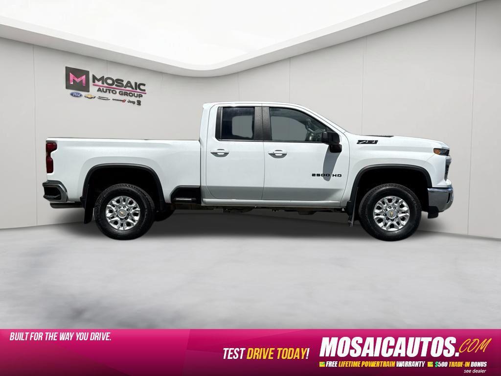 used 2024 Chevrolet Silverado 2500 car, priced at $39,744