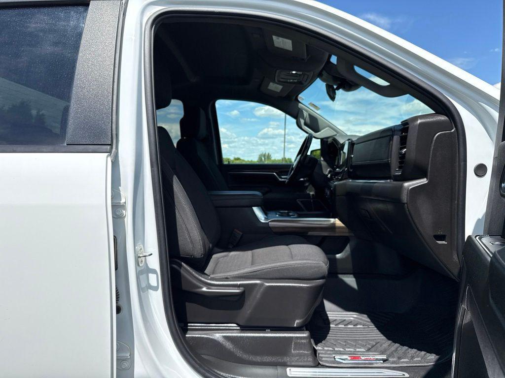 used 2024 Chevrolet Silverado 2500 car, priced at $39,744