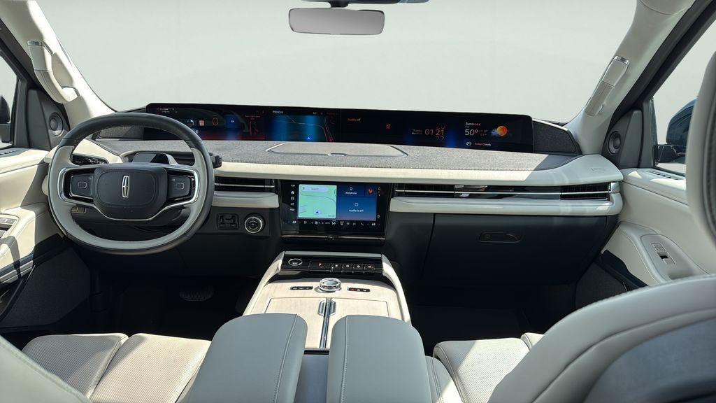 used 2025 Lincoln Navigator car, priced at $84,495