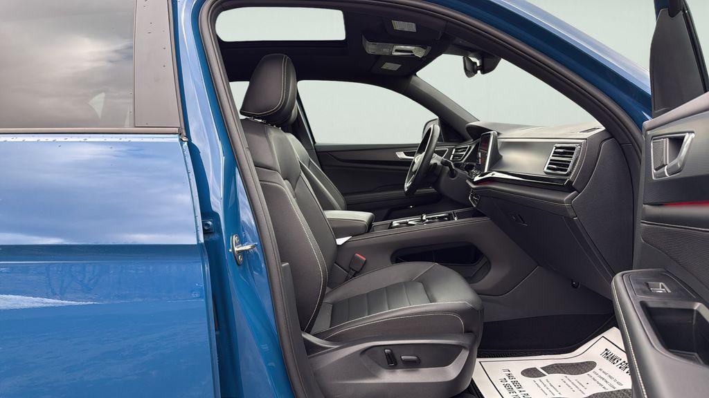 used 2025 Volkswagen Atlas Cross Sport car, priced at $39,995