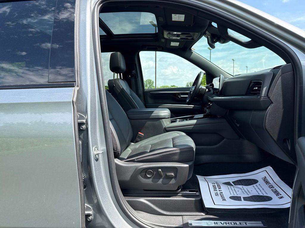 used 2025 Chevrolet Tahoe car, priced at $70,744