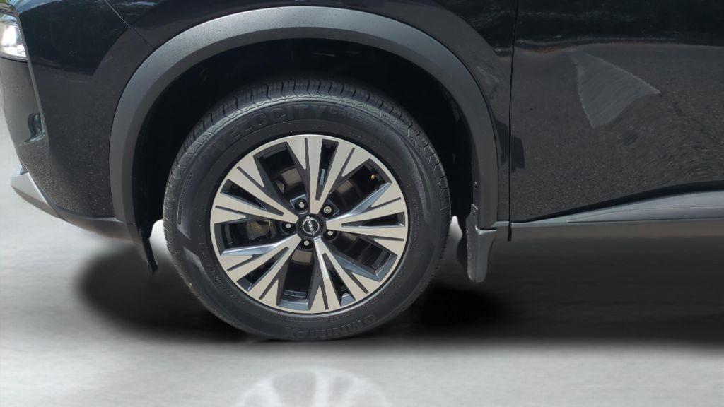 used 2023 Nissan Rogue car, priced at $17,149