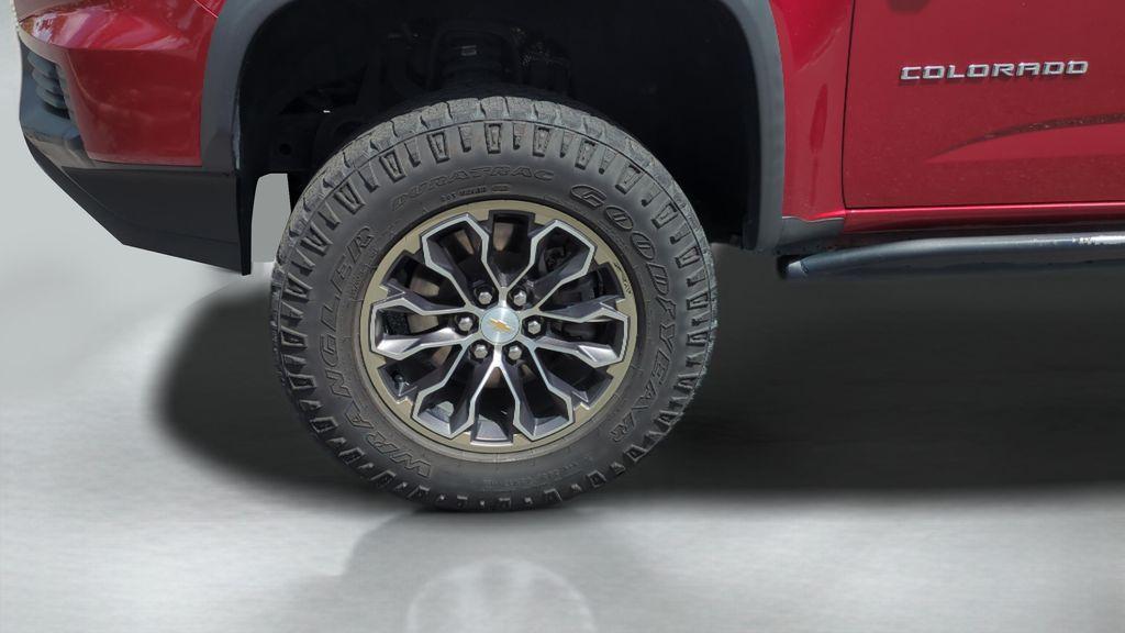 used 2021 Chevrolet Colorado car, priced at $27,018