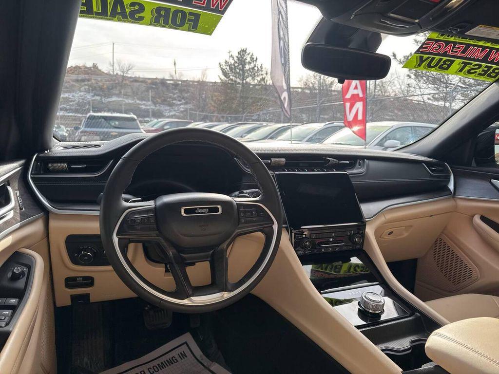 used 2024 Jeep Grand Cherokee car, priced at $26,495