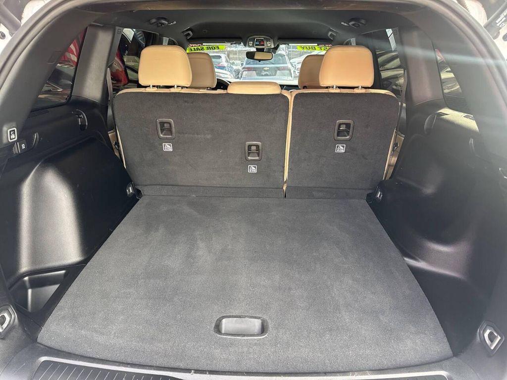 used 2024 Jeep Grand Cherokee car, priced at $26,495