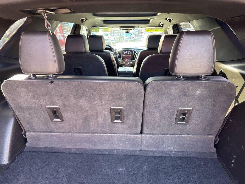 used 2022 Chevrolet Traverse car, priced at $29,495