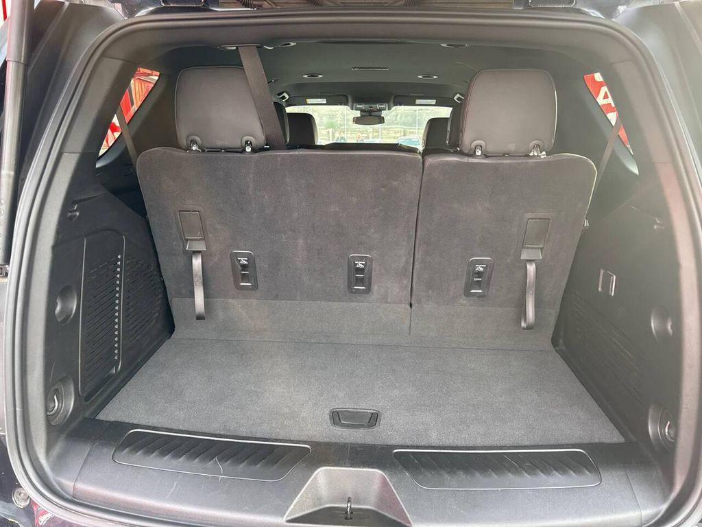 used 2025 Chevrolet Tahoe car, priced at $59,995