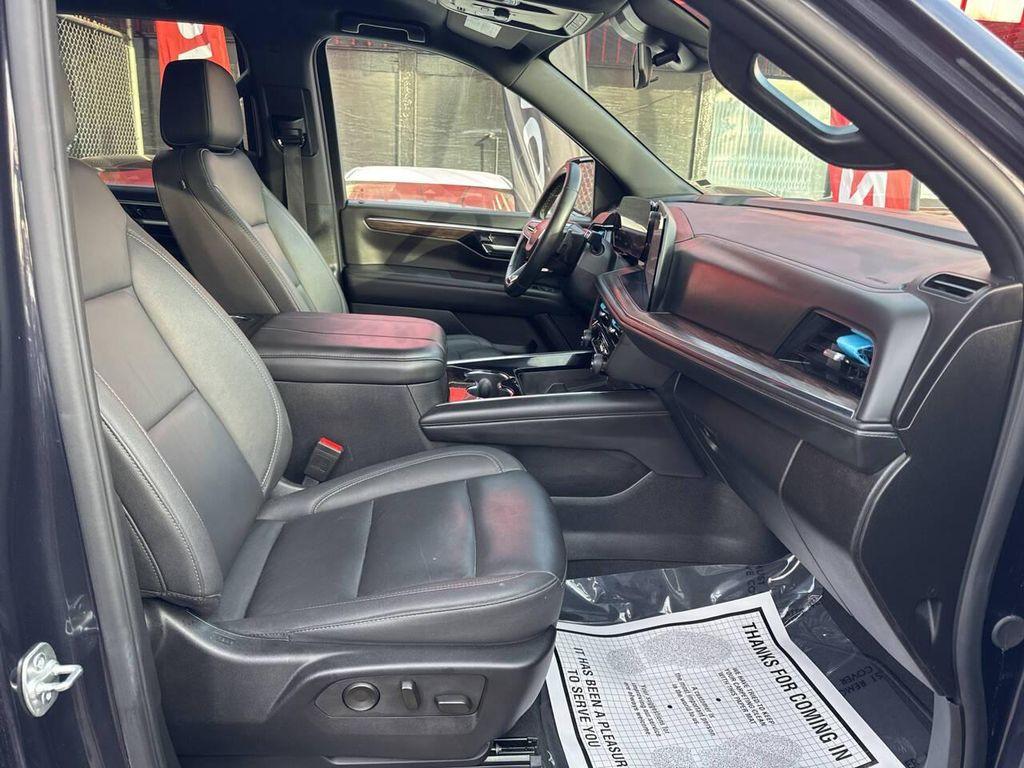 used 2025 Chevrolet Tahoe car, priced at $59,995