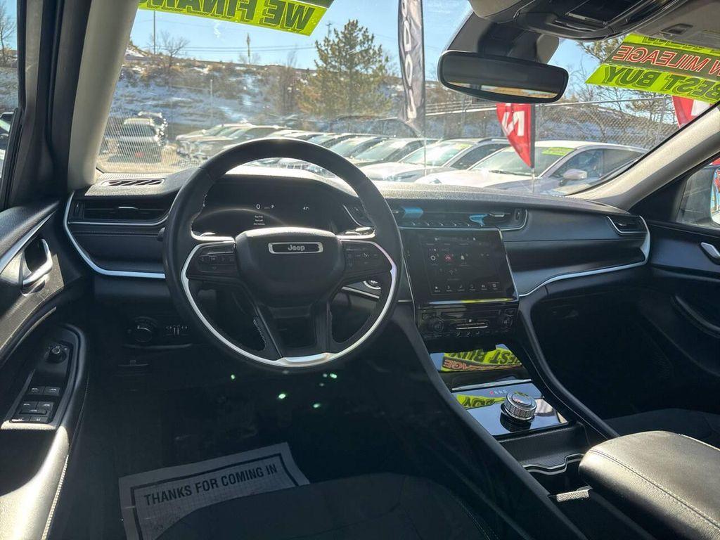 used 2024 Jeep Grand Cherokee car, priced at $22,995