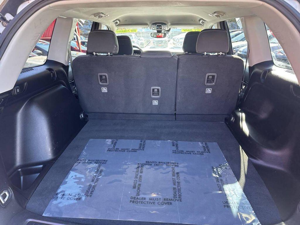 used 2024 Jeep Grand Cherokee car, priced at $22,995