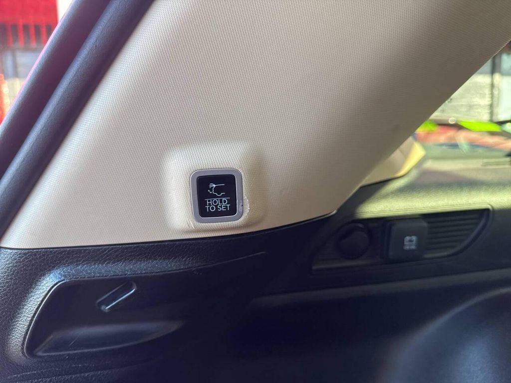 used 2022 Jeep Grand Cherokee car, priced at $23,495