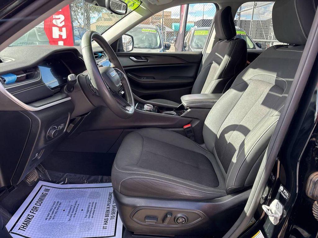 used 2023 Jeep Grand Cherokee car, priced at $25,495