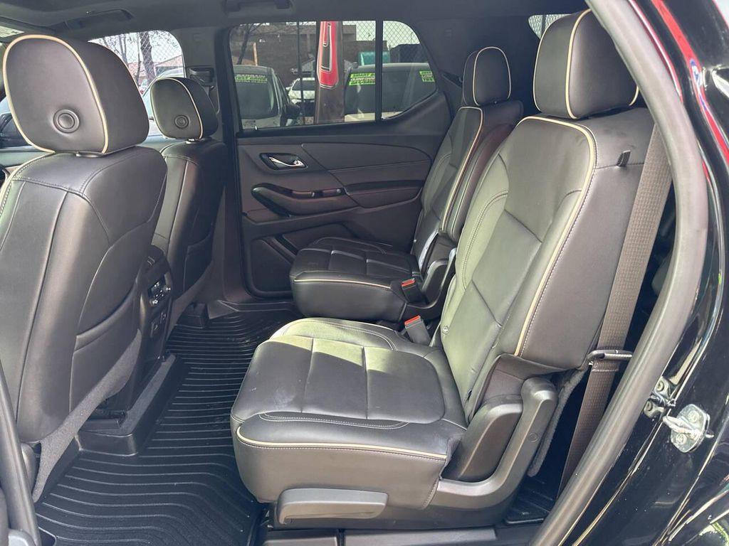 used 2022 Chevrolet Traverse car, priced at $31,495