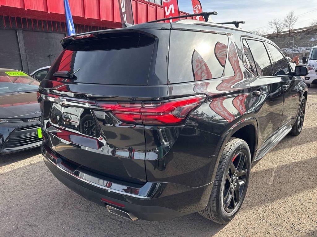 used 2022 Chevrolet Traverse car, priced at $31,495