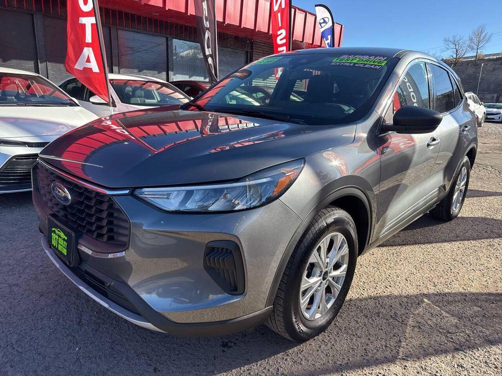 used 2024 Ford Escape car, priced at $19,995