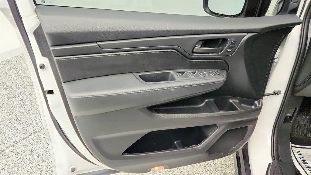 used 2024 Honda Odyssey car, priced at $36,495