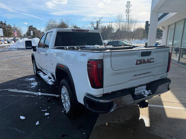 used 2024 GMC Sierra 2500 car, priced at $58,449